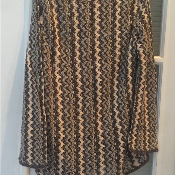 Dana Buchman. Long Sleeve. Size: Large - Picture 2 of 2